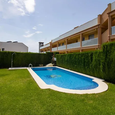 Bajo Con Terraza Junto A La Piscina - Madeira