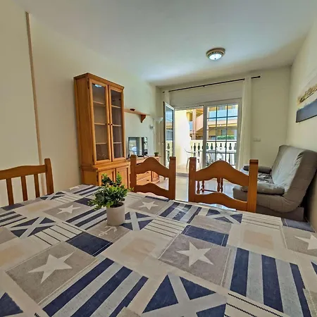Bajo Con Terraza Junto A La Piscina - Madeira