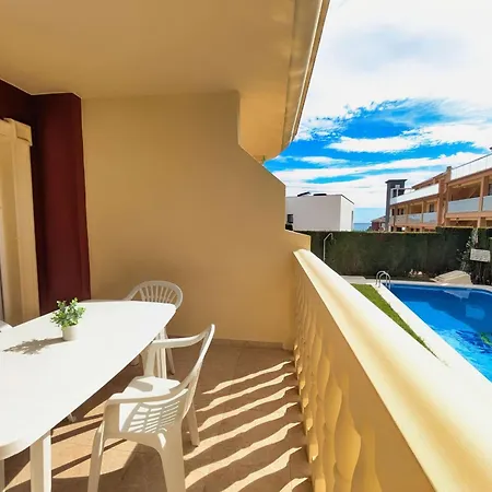 Apartment Bajo Con Terraza Junto A La Piscina - Madeira